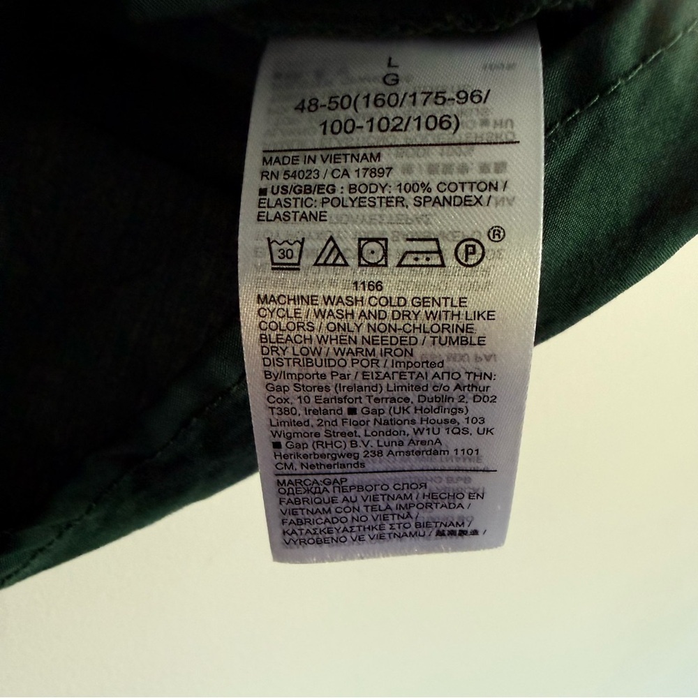 GAP Women's Hunter Green Button-Up Top - Picture 4 of 8